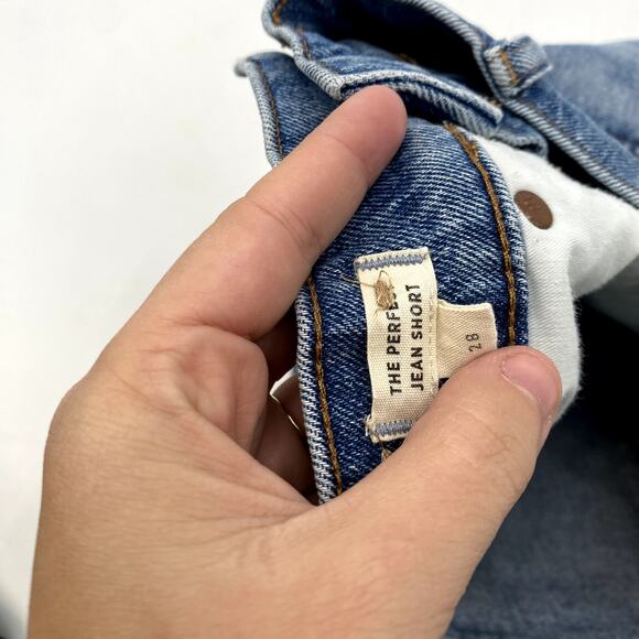 Madewell The Perfect Jean Short in Balsam Wash - Picture 5 of 7